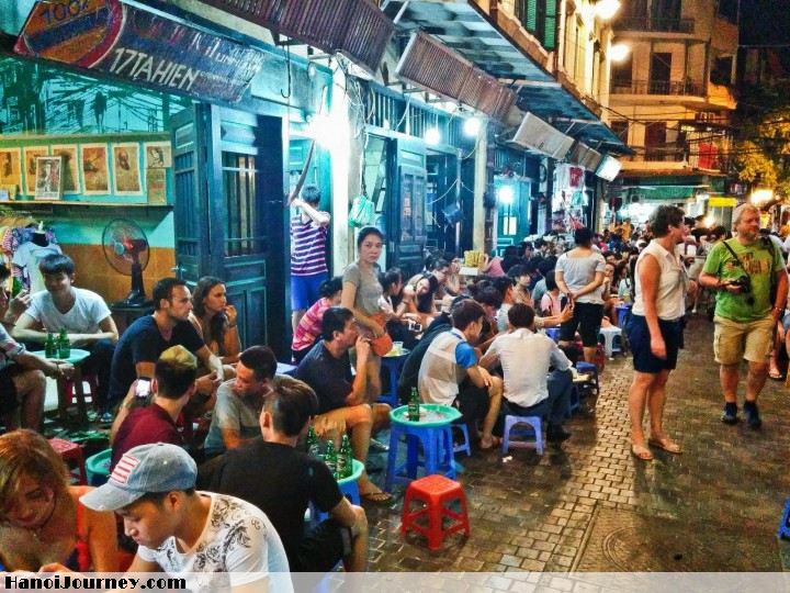 Ta hien street