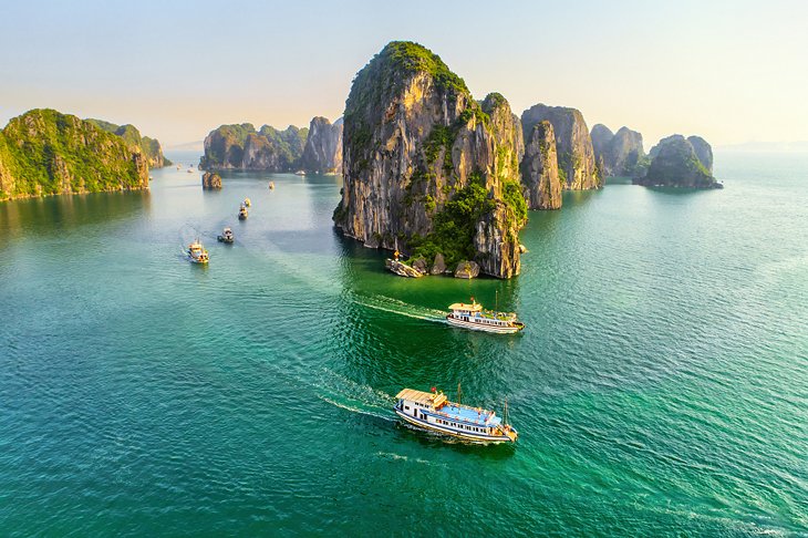 Ha Long Bay Day Tour