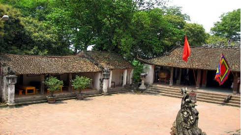 DUONG LAM ANCIENT VILLAGE